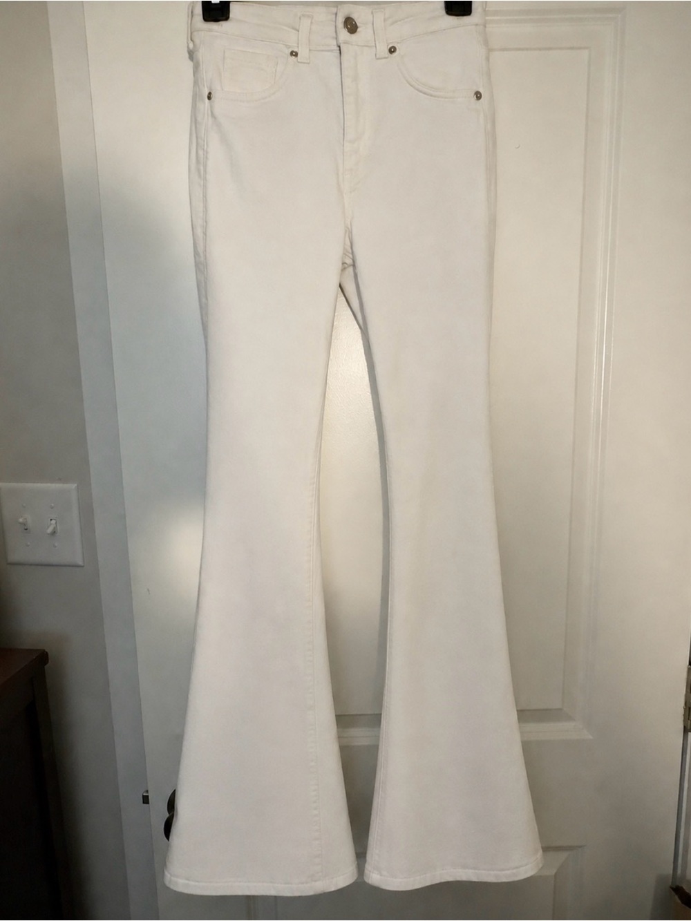 Women’s White Flare Jeans - Classic High-Rise